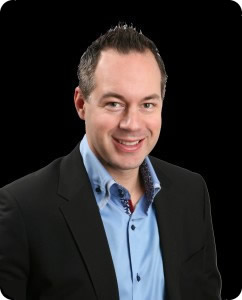 Andrew-Black-Background-242x300 Image of Andrew Kempton