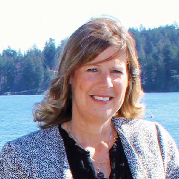 Carolyn-Maycock-SQ600 Image of Carolyn Maycock